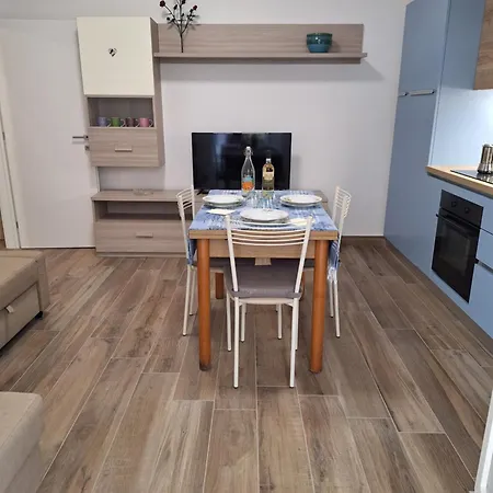 Bilocale Moderno Sabbia E Cielo - 5min Dal Mare