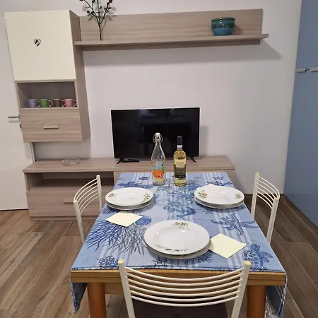 Bilocale Moderno Sabbia E Cielo - 5min Dal Mare Apartmán *