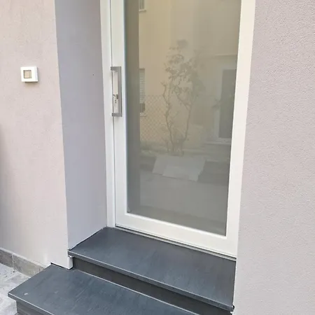 Bilocale Moderno Sabbia E Cielo - 5min Dal Mare Rimini