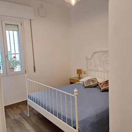 Apartamento Bilocale Moderno Sabbia E Cielo - 5min Dal Mare Rímini
