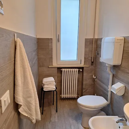 Bilocale Moderno Sabbia E Cielo - 5min Dal Mare Apartamento